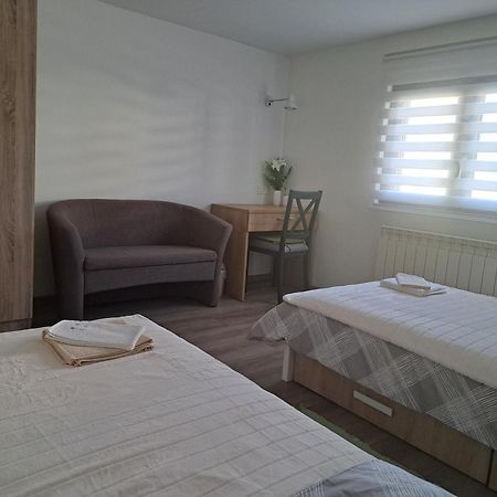Apartman Luma Gospić エクステリア 写真
