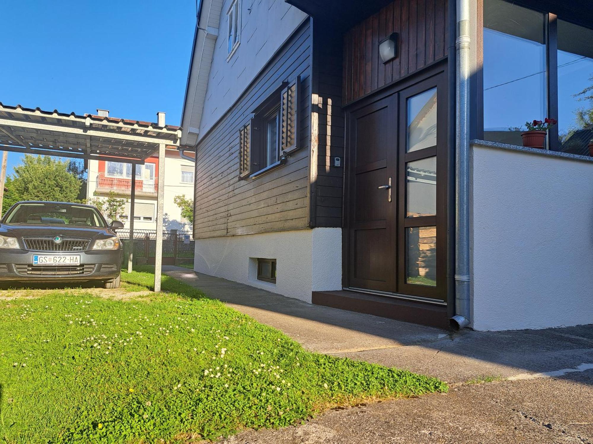Apartman Luma Gospić エクステリア 写真